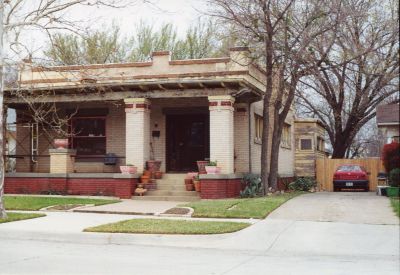 2212 Fairmount 2000

