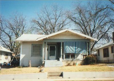 2215 Washington 1995
