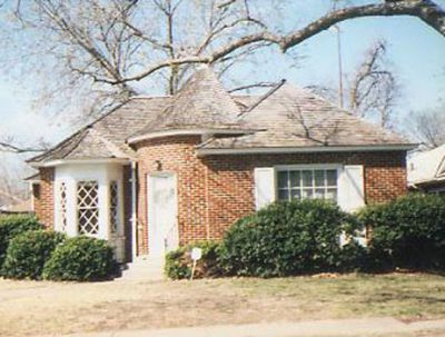 2220 5th 1995
