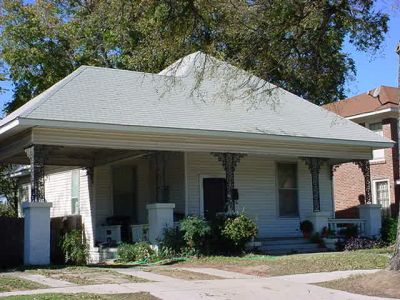2220 Lipscomb 2003
