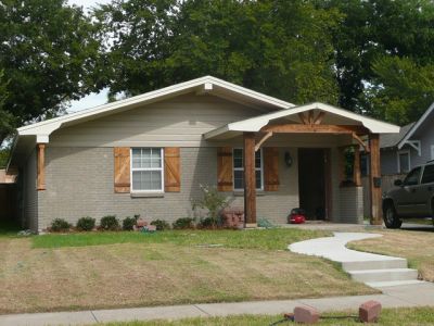 2223 5th 2009
Remodeled to better fit in 
duplex changed to single family
