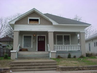 2223 College 2003
