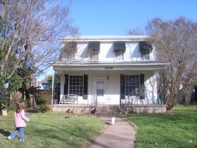 2259 Lipscomb 2010
