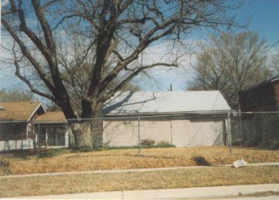2261 Hurley garage 1995
