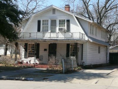 2262 Fairmount 2008
