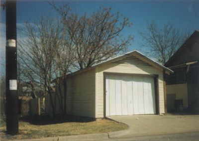 2262 Washington garage 1995
