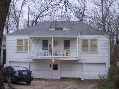 2264 Lipscomb garage apt 2010
