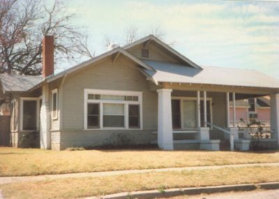 801 Powell 1995
