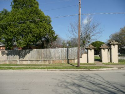 Chase Court gate West 2008
