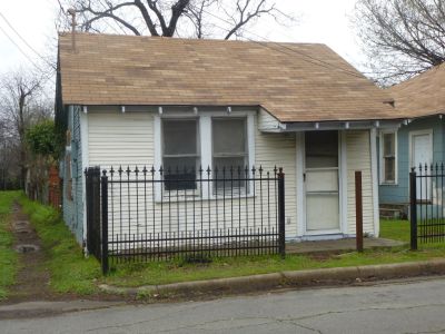1201 Arlington back house 2019
