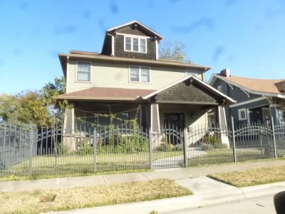 1637 Adams 2019

