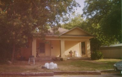 805 Baltimore 2001
