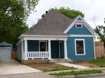 812 Richmond 2015
Restoration by Jose Villalobos for John Hixson
