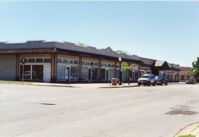 901-909 Magnolia 2000
