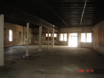 1001 Magnolia interior 2008
