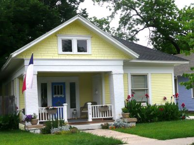 1016 Hawthorne 2012

