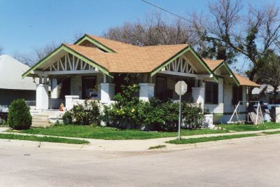 1100 Hawthorne 2000
