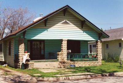 1124 Arlington 2000
