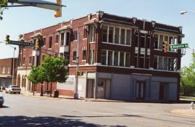 1200 Magnolia 2000
Historic Max Mehl Building apts over shops. All fallen into disrepair
