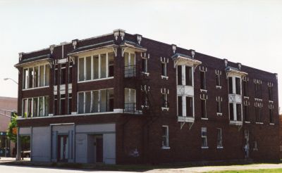 1200 Magnolia 2000
Boarded and abandoned for many years
