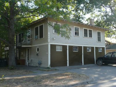 1301 Park Place garage apt 2011
