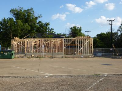 1316 Henderson side 2013 July
