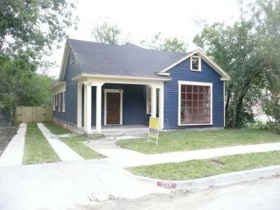 1320 Henderson 2012 October
Remodeled by Fairmount Dream
