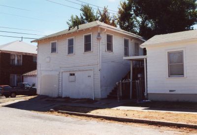 1401 Hurley garage apt 2000
