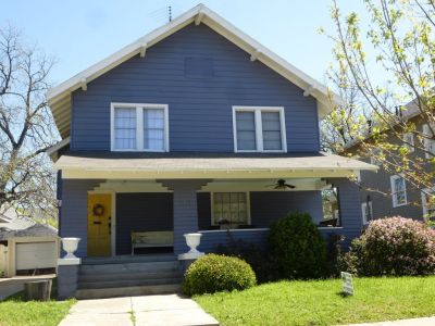 1407 Adams 2016
