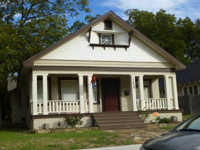1409 Henderson 2013
