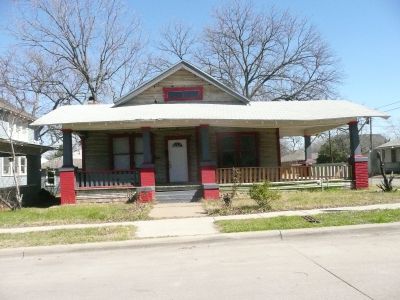 1425 Fairmount 2013 February
Restoration begun by B3 Custom Homes
