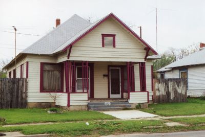 1501 Lake 2000
