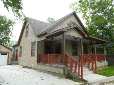 1512 Lake 2015
