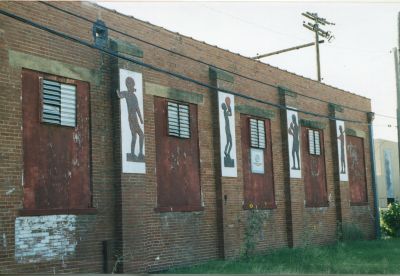 1519 Lipscomb back 1990
Owned by Panther Boys Club
