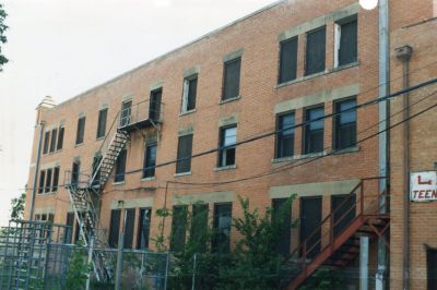 1519 Lipscomb back 1990
