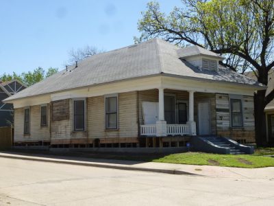 1601 Alston side 2016 March
