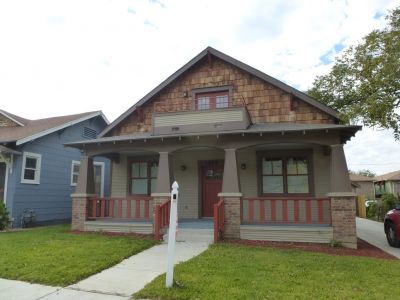 1606 Henderson 2014 November
