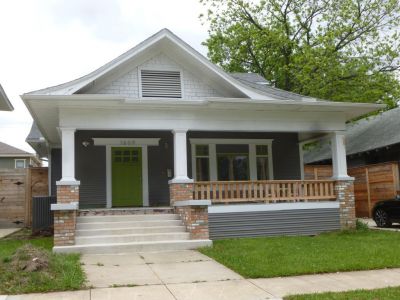 1609 Adams 2017
