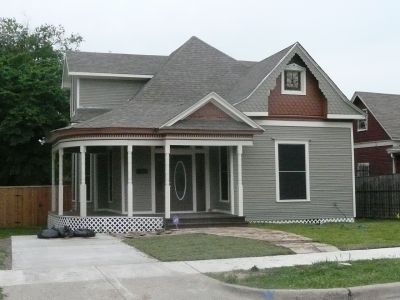 1620 Lipscomb 2013 May
