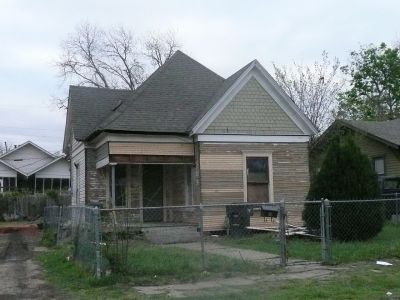 1625 Henderson 2013 April
Restoration begun by Real Estate Specialists of North Texas LLC
