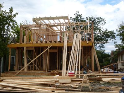 1637 Henderson 2013 October
Construction begun by Fairmount Dream
