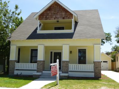 1637 Henderson 2014 July
