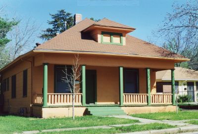1711  Henderson 2000
