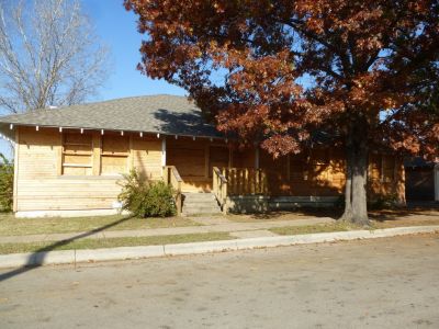1729 Adams side 2016
