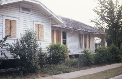 1730 Adams 1990
