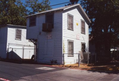 1730 Hurley garage apt 2000
