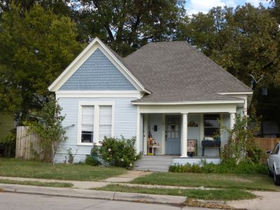 1817 Henderson 2014
