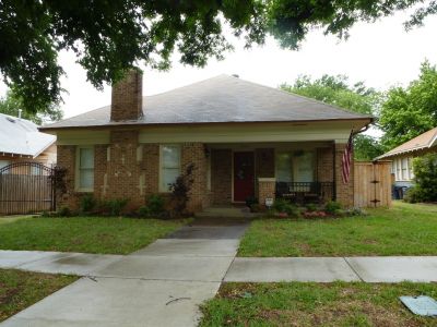 1824 5th Av 2014
