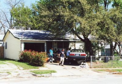1825  Henderson 2000
