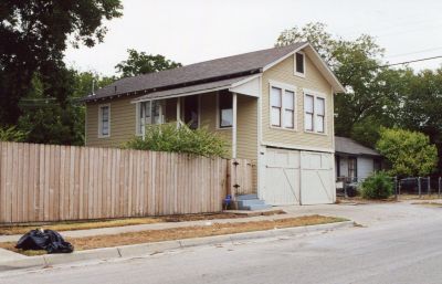 1831 5th garage apt 2000
